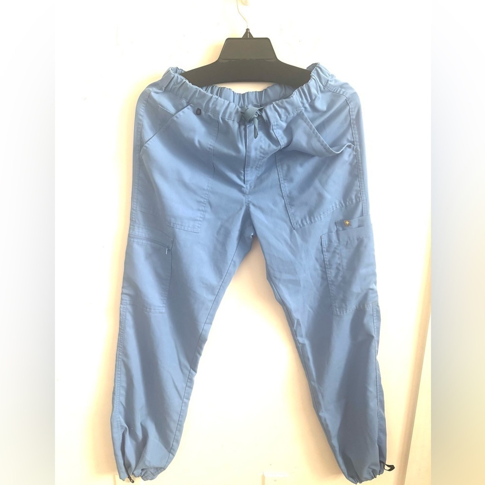 FIGS Men's #PM5900 Tela Cargo Scrub Pants Blue size Large Nurse Doctor